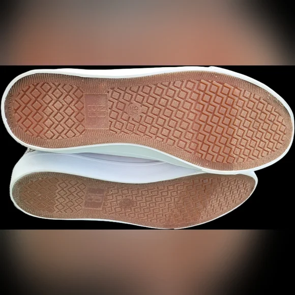 No Boundaries Leopard-Print High-Top Sneakers in Tan, Black & White - Picture 3 of 4